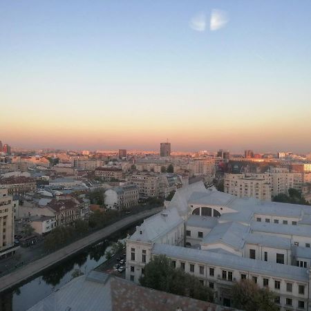 River View, In City Center Apartment Bucarest Esterno foto