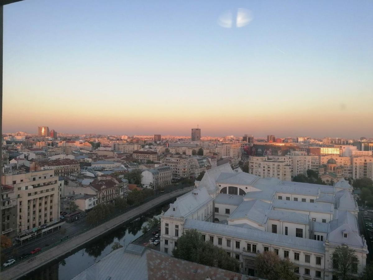 River View, In City Center Apartment Bucarest Esterno foto